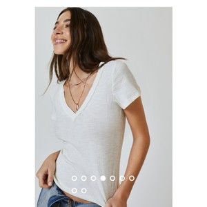 White Anthropologie Pilcro V-Neck Sustainable Short Sleeve Tee Shirt (NWT)